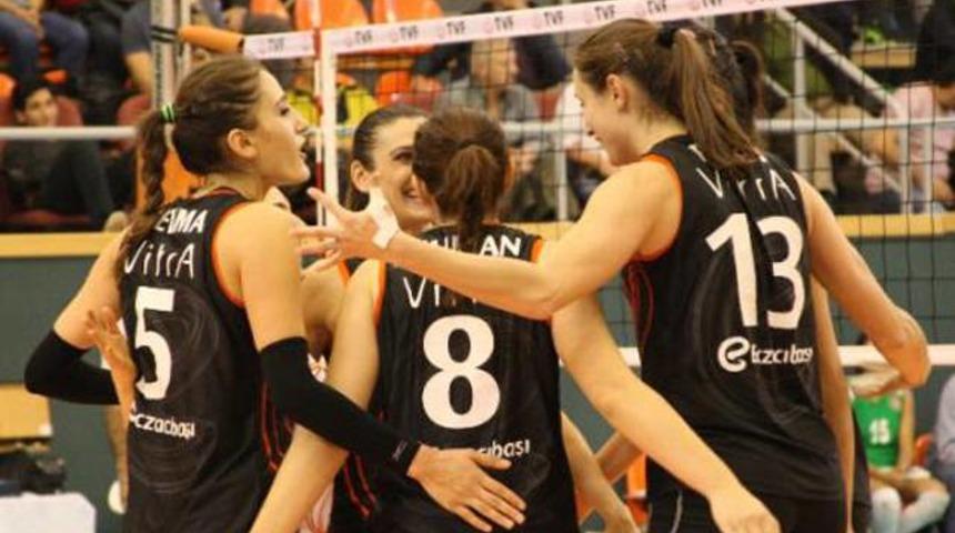 Eczacıbaşı g&uuml;le oynaya