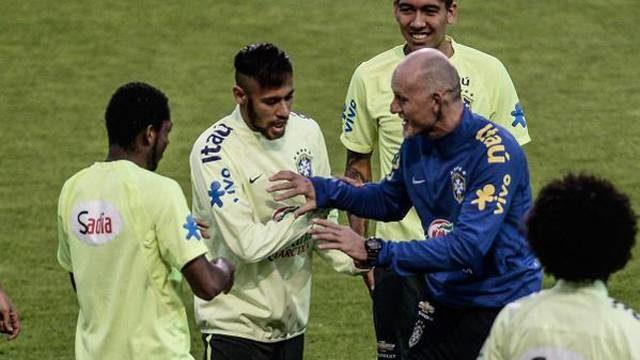 Neymar Şükrü Saraçoğlu'nda