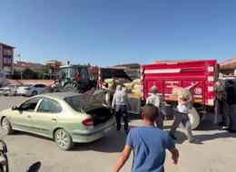 8 tonu bedava dağıttı! Kapış kapış... '5 liraya satacağıma...'