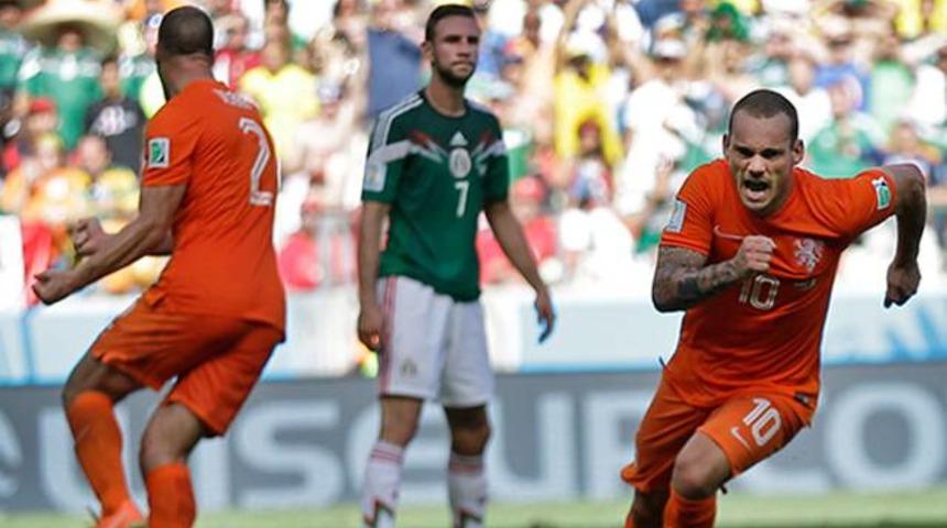 Sneijder 100. ma&ccedil;ında g&uuml;lemedi