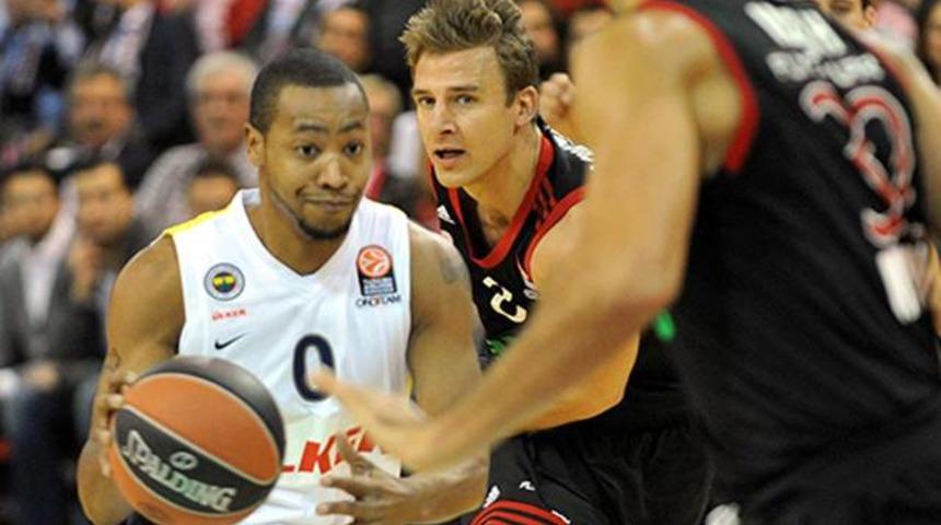 Fenerbah&ccedil;e &Uuml;lker'i Goudelock u&ccedil;urdu