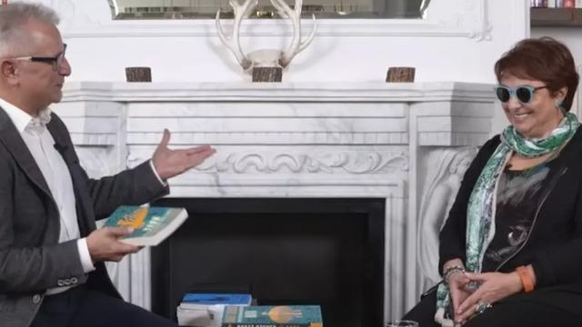 Buket Uzuner Edebiyattaki 50. yılını: '50 Yılın Toplu Öyküleri' ile kutluyor...