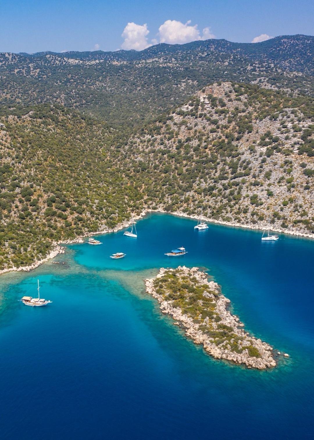 Antalya bir günde 104.359 yabancı ziyaretçiyle tüm zamanların rekorunu kırdı 1