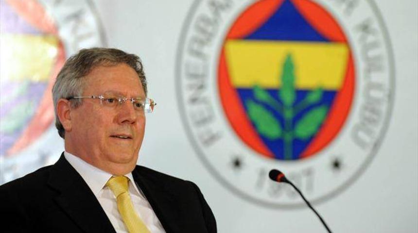 Aziz Yıldırım canlı yayında esti g&uuml;rledi