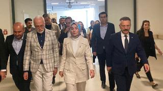 Eskişehir Seyitgazi orman yangınında yaralanmıştı: Kader Dereli'nin son sağlık durumu nedir? Aile ve Sosyal Hizmetler Bakanı ziyaret etti...