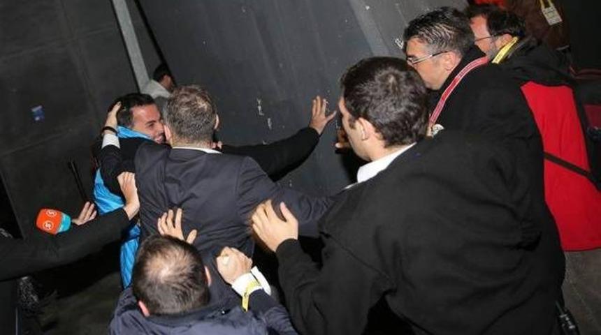 G&uuml;venlik&ccedil;iler: "Darp edildik, şikayet&ccedil;iyiz"