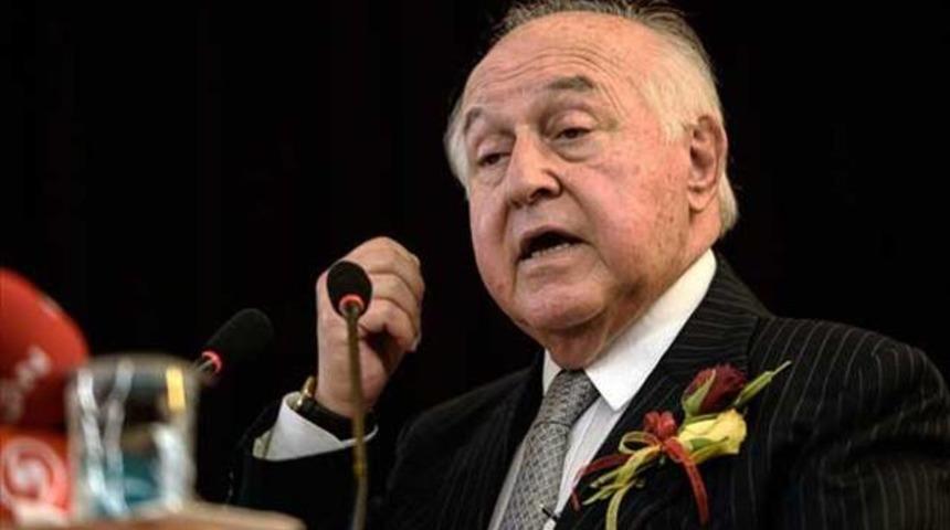 Duygun Yarsuvat: Bana değil Aziz Yıldırım'a sorun