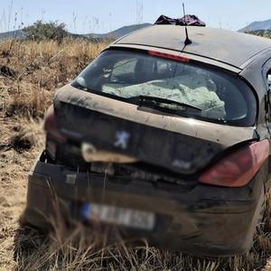 Konya’da kontrolden çıkan otomobil ekin tarlasına savruldu: 4 yaralı