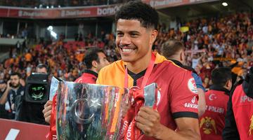 Galatasaray'ın Brezilyalı oyuncusu Gabriel Sara için İngilizler sıraya girdi! M.United yöneticileri hafta içi İstanbul'a geliyor...