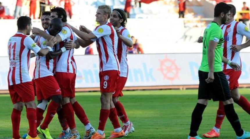 Antalyaspor'un zirve inadı