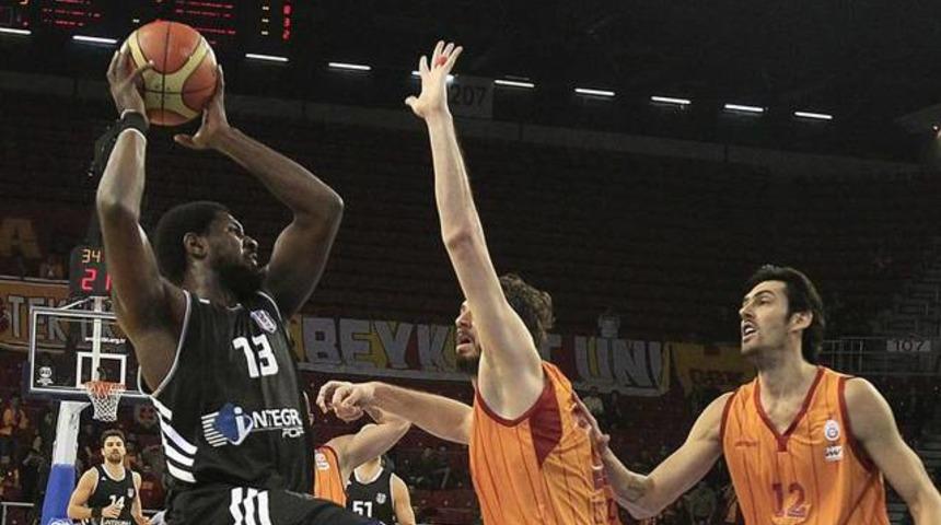 Derbinin rengi sarı kırmızı