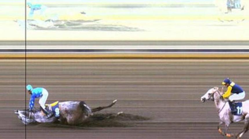 Şanlıurfa'da talihsiz kaza! 'Aksi Baby' son metrede devrildi...