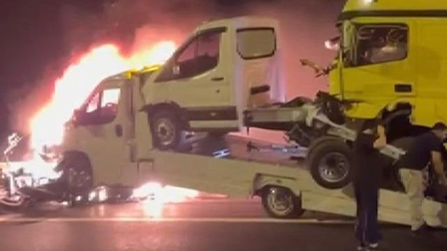 TAG Otoyolu Nurdağı kesiminde zincirleme kaza! Eski Kahramanmaraş Baro Başkanı hayatını kaybetti