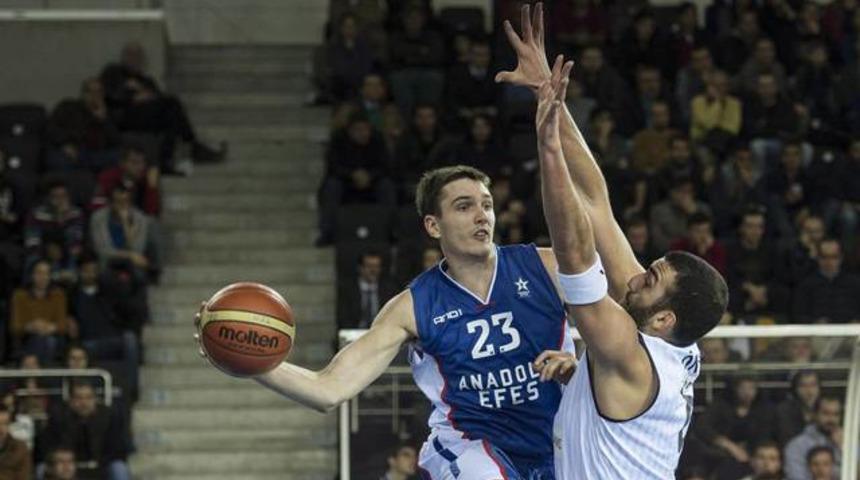 Efes Ankara'da son anda g&uuml;ld&uuml;