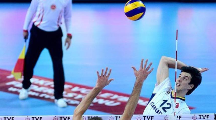 Fenerbah&ccedil;e avantajı kaptı