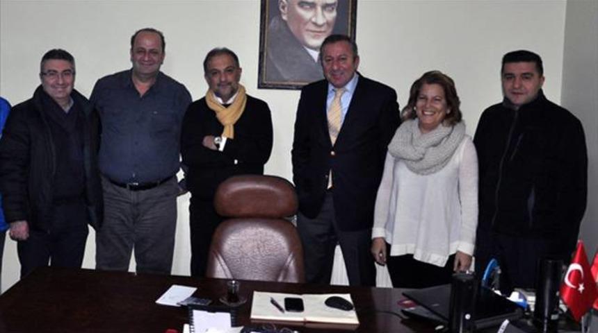 Fenerbah&ccedil;eli y&ouml;neticilere &ccedil;irkin saldırı