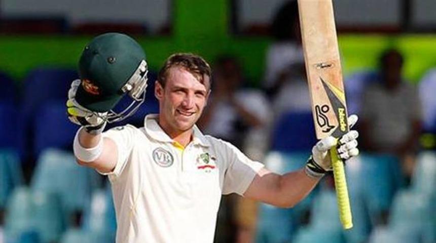 Kafasına top &ccedil;arpan kriket&ccedil;i &ouml;ld&uuml;