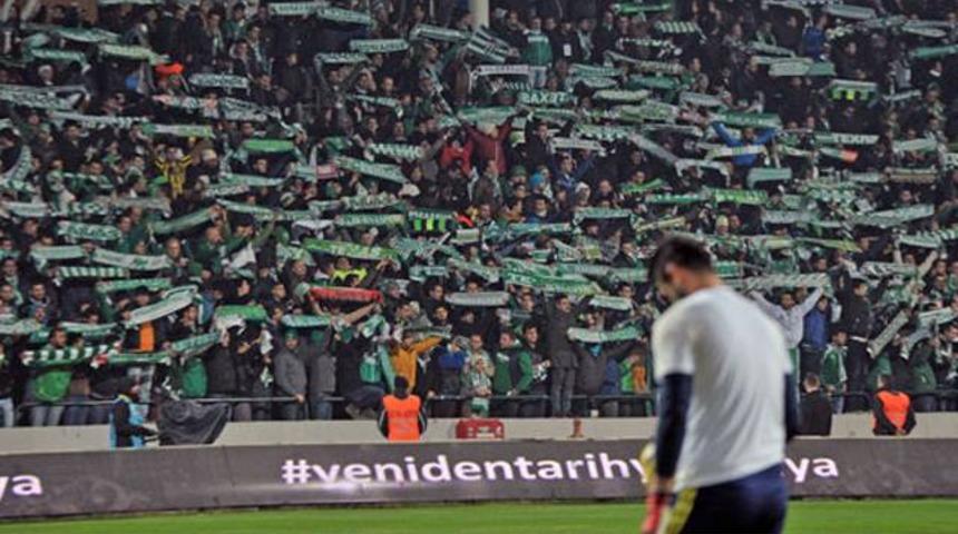 PFDK'dan Bursaspor'a trib&uuml;n kapatma cezası