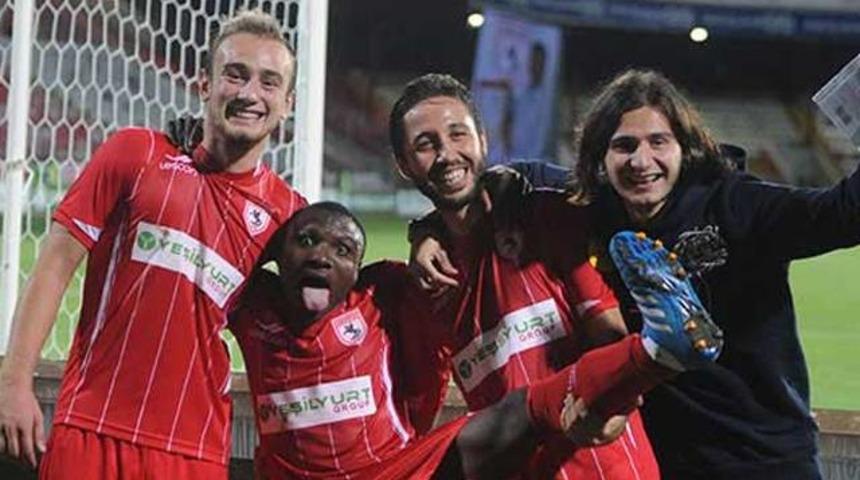 Samsunspor'un Nijeryalı oyuncusu Aminu ka&ccedil;ırıldı!