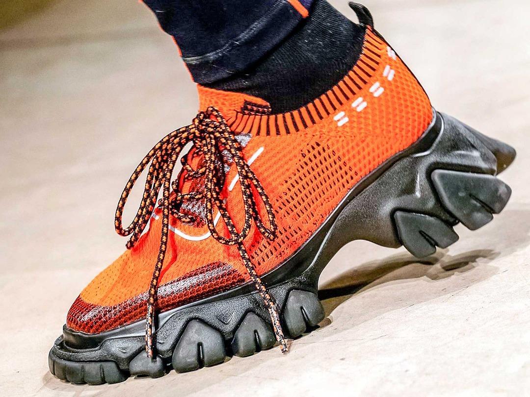 Bu da yeni moda! “Çirkin ayakkabı” akımı nedir? 2