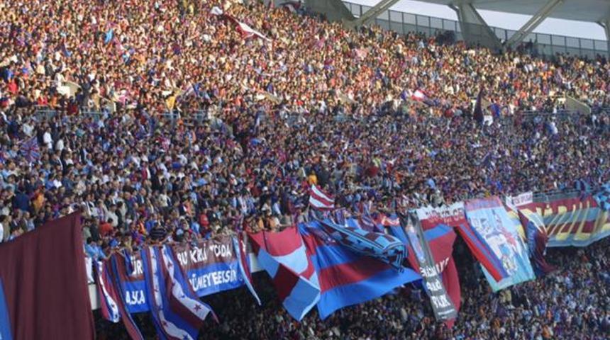 UEFA a&ccedil;ıkladı! Trabzonspor ma&ccedil;ı seyircisiz