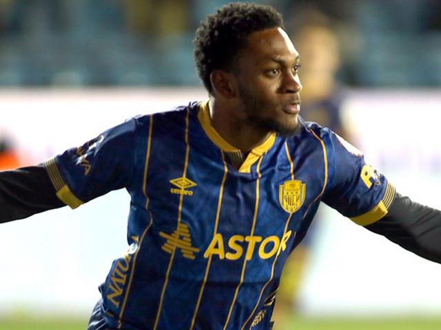 Futbol dünyasında böylesi görülmedi! Ankaragücü'ne haber vermeden Rusya'ya imza attı