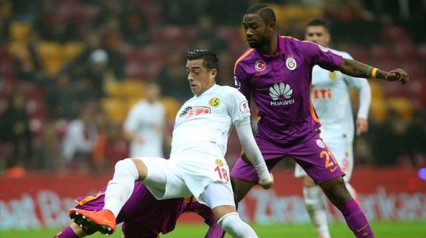 Galatasaray'ın yıldızı 'f... off' dedi!