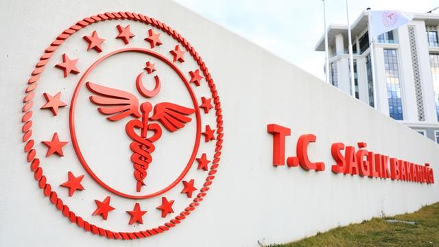 Sağlık Bakanlığı'ndan yeni hamleler: 18 bin sözleşmeli personel alımı ne zaman yapılacak? Personel alımı ve paramedik eğitiminde yenilikler...