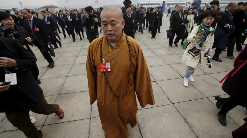 Ünlü tapınakta skandal olaylar zinciri! Zimmete para geçirme, "birden fazla kadınla uygunsuz ilişki” ve “gayri meşru çocuk sahibi olmakla"...