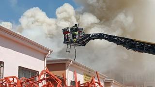Gaziantep'te meslek lisesinde yangın