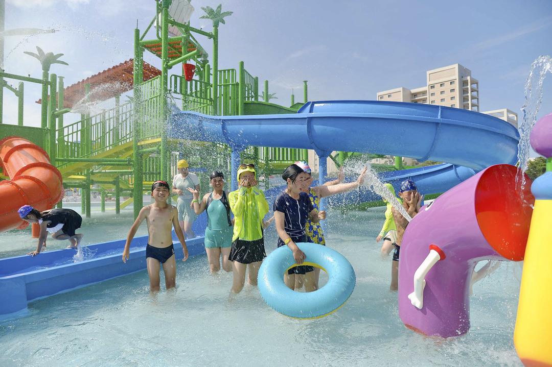Dünyanın en gizemli ülkesinde bir tatil köyü! Rus turistler anlattı "İlk kez gördük"... Biblosu bile 19 bin TL 4