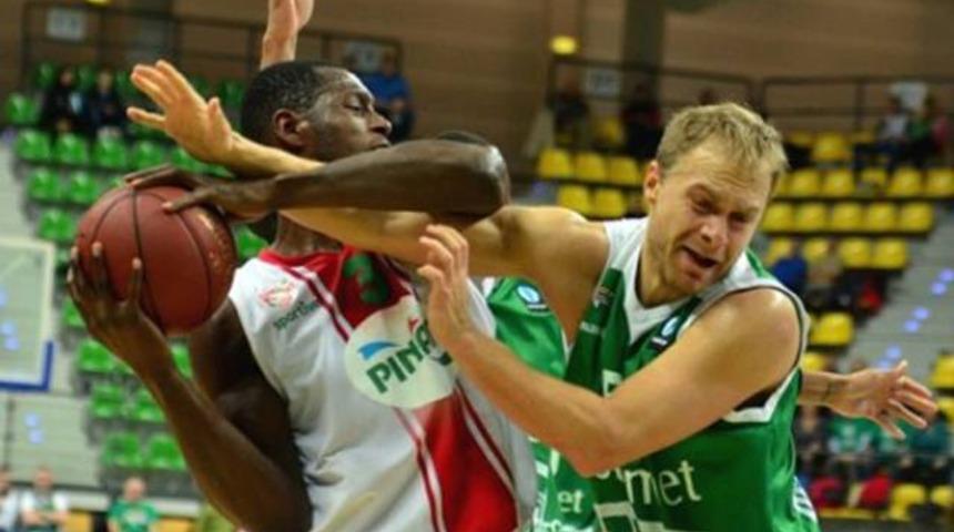 Pınar Karşıyaka, son saniyede yıkıldı!