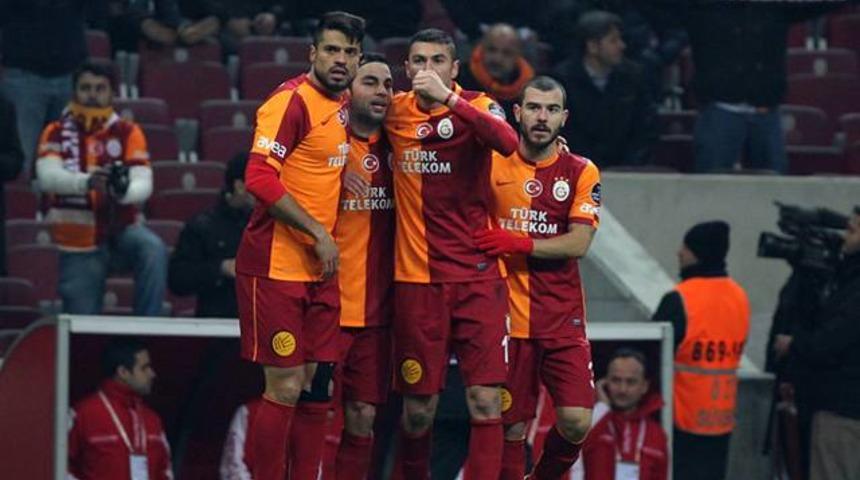 Galatasaray'da flaş ayrılık! Trabzonspor'a gidiyor