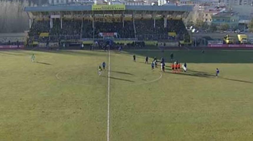 Fenerbah&ccedil;e ma&ccedil;ında olay...