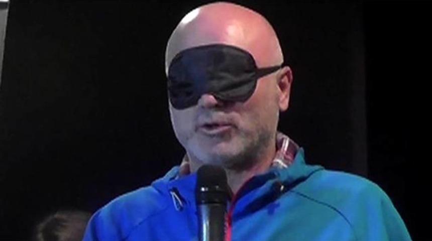 O'nu hi&ccedil; b&ouml;yle g&ouml;rmediniz