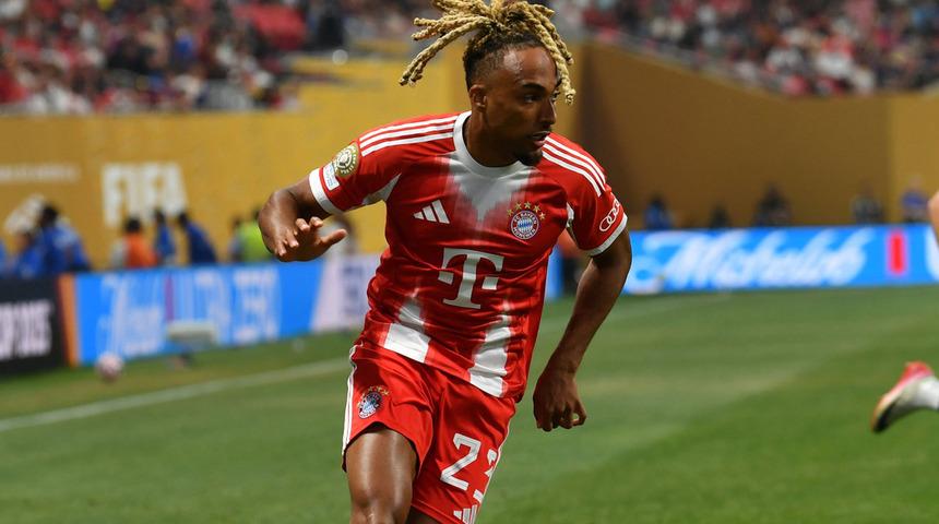 Fenerbahçe'den Sacha Boey sürprizi! Bayern ikna edilirse iş imzaya kalacak...