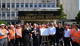 TÜRK-İŞ, grev kararını Karayolları Genel Müdürlüğüne astı