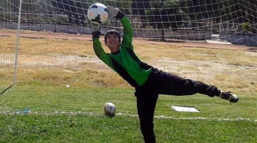 12 yaşında, Kasımpaşa'ya transfer oldu