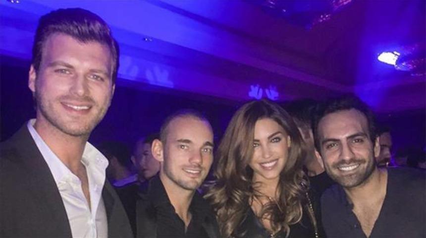Sneijder ve Yolanthe gecelerde