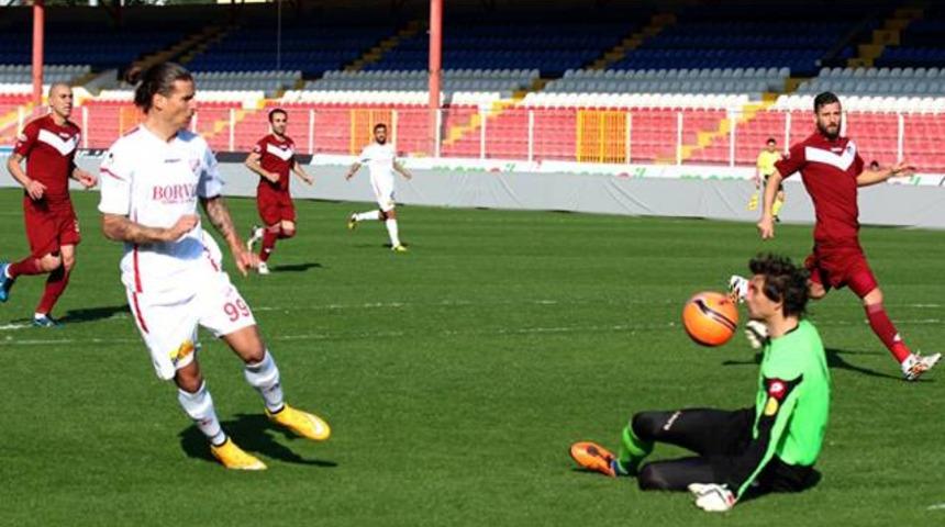 Elazığspor evinde mutlu