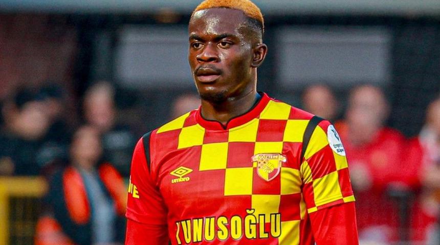 Göztepe'de Dennis'e teklif yağıyor