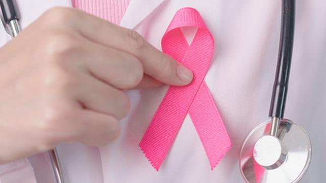 Genel Cerrahi Uzmanı, meme kanseri riskini azaltmanın yollarını açıkladı: Egzersiz ve sağlıklı beslenme meme kanseri riskini azaltıyor