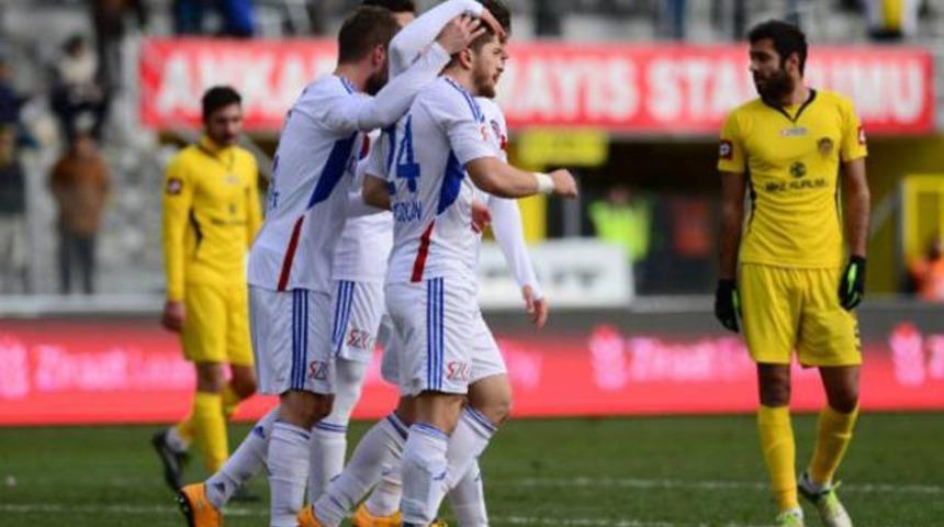 Ankarag&uuml;c&uuml;'ne bir darbe daha