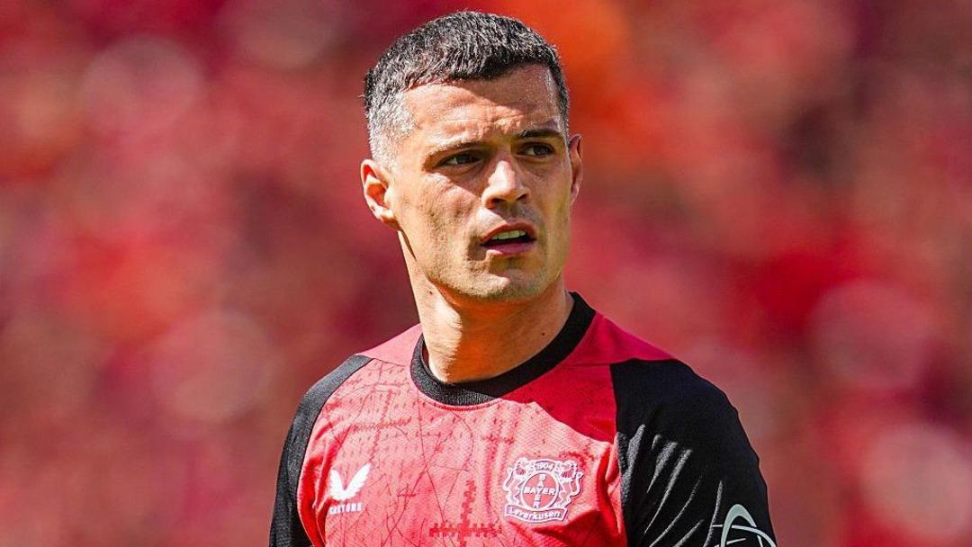 Galatasaray ve Fenerbahçe nin sevgilisi Granit Xhaka Sunderland e gidiyor! Transfer bedeli bile belli oldu... 1