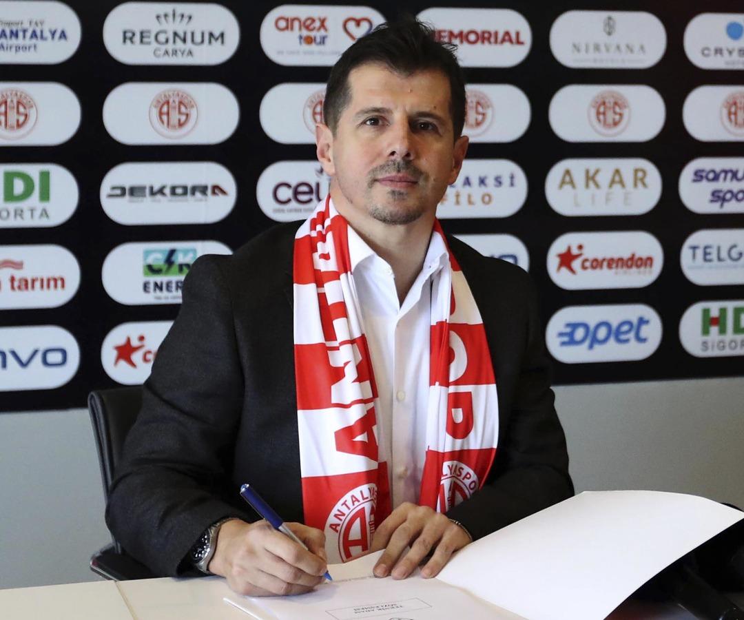 Fenerbahçe nin genç oyuncusu Ognjen Mimovic’e talipler arttı! Mourinho nun üstünü çizdiği isim için Antalyaspor ve Hoffenheim teklif yaptı... 2