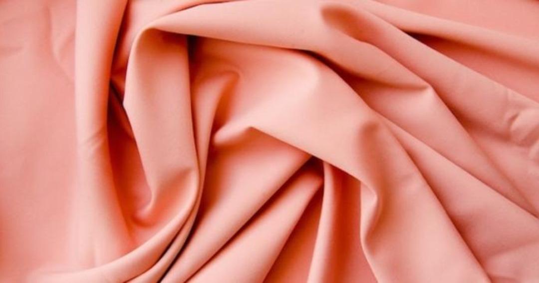 Yazın kot giymek zulüm! Denim yerine giyebileceğiniz hafif kumaşlar  6