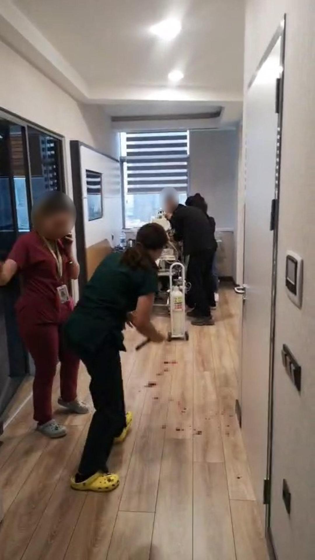 Yer: Ankara! Özel hastanede skandal iddia: 1,5 saat yardım çağrısı yaptı, anne tek başına doğum yaptı! Hayatlarını misafir doktor kurtardı 1