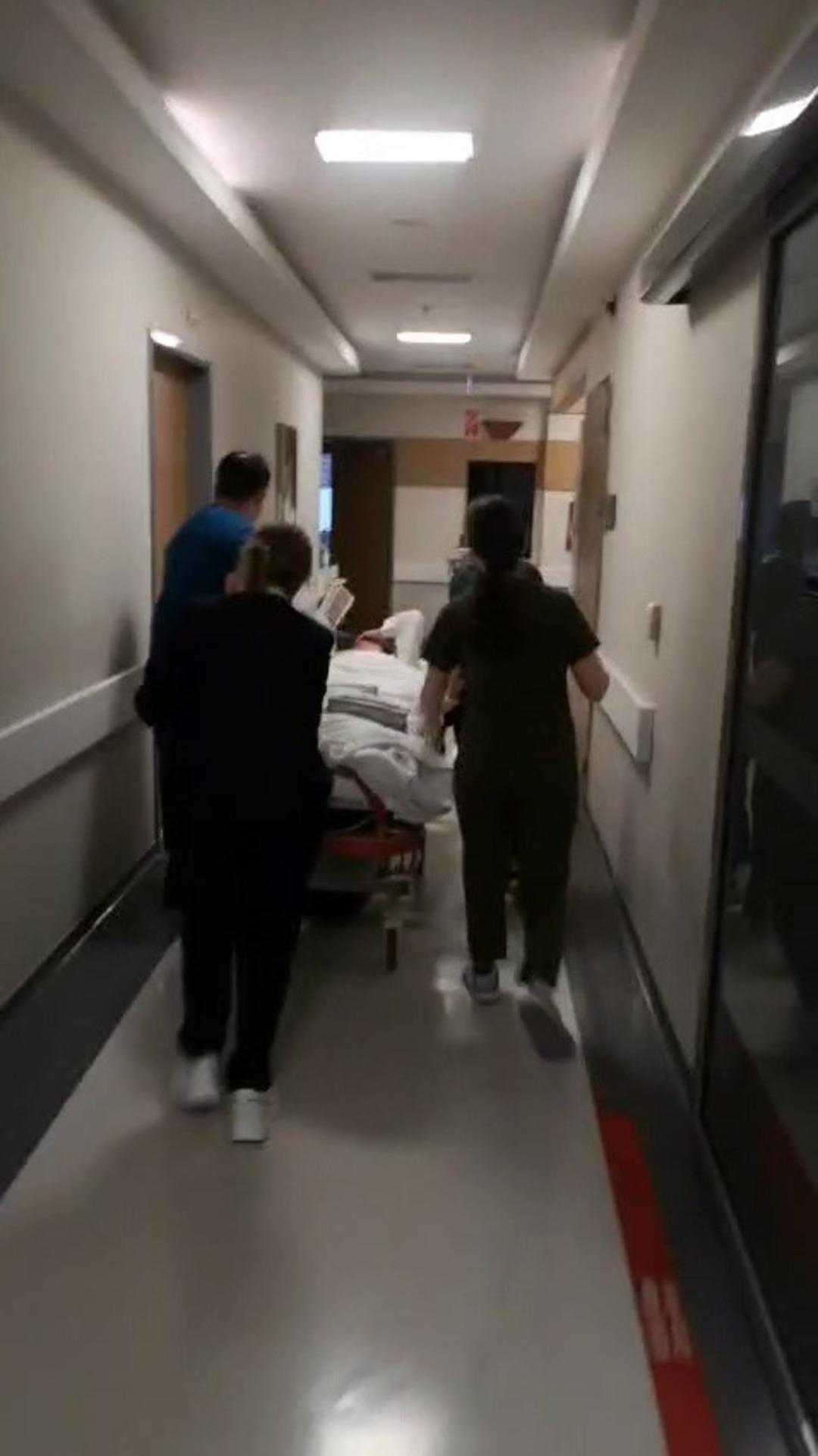 Yer: Ankara! Özel hastanede skandal iddia: 1,5 saat yardım çağrısı yaptı, anne tek başına doğum yaptı! Hayatlarını misafir doktor kurtardı 2