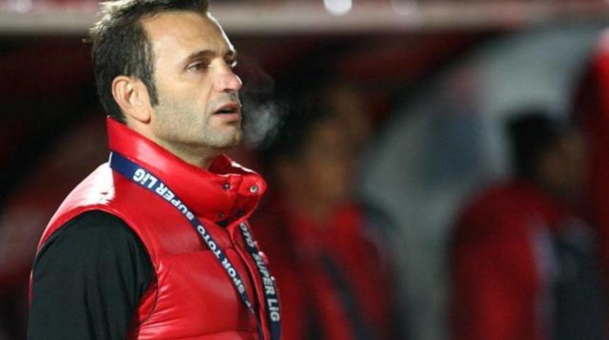 Okan Buruk gözyaşlarına hakim olamadı