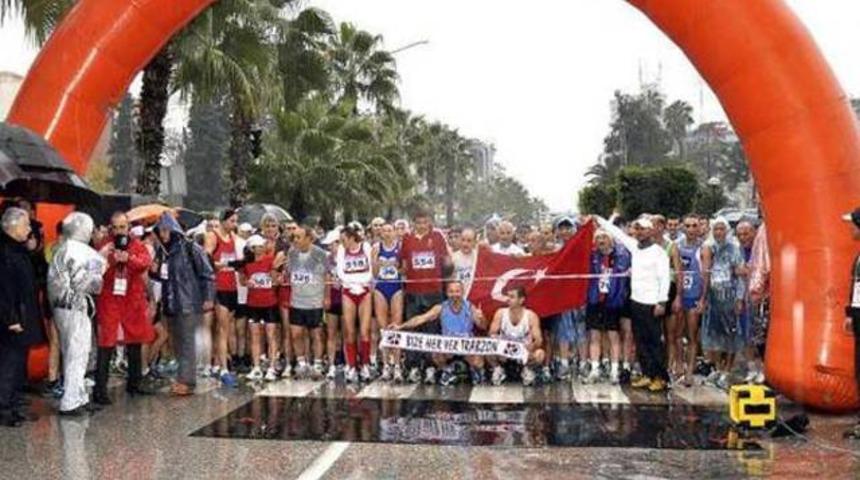 Avrasya&rsquo;ya rakip &ccedil;ıktı; Adana maratonu